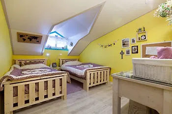 Hotel Lucere Binnys Guesthouse B Type